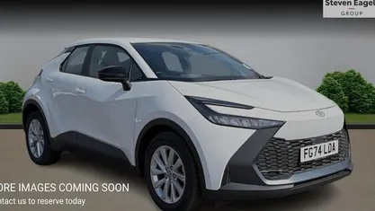 Used Toyota C-HR 140 HP (102 kW) 2026 SUV