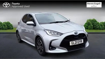 Used Toyota Yaris Hybrid Design 116 HP (85 kW) 2025 Hatchback