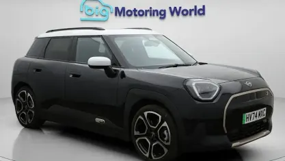 Begagnad Mini Aceman Exclusive 160 kW (218 HK) 2026 SUV