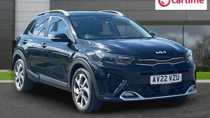 Used Kia Stonic GT-Line 120 HP (88 kW) 2022 Black SUV