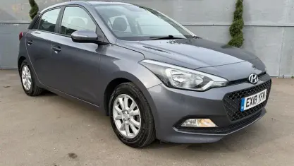 Używany Hyundai i20 SE 84 KM (61 kW) 2018 Hatchback