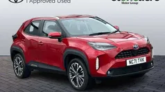 Red Used 2022 Toyota Yaris Cross SUV | £23,000 (Fair price)