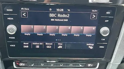 Used 2019 VW Golf VII R Hatchback | £25,899 (Fair price)