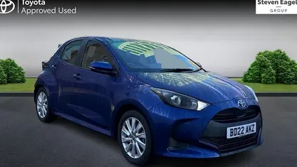 Used 2025 Toyota Yaris Hybrid Hatchback | £17,617 (Super price)