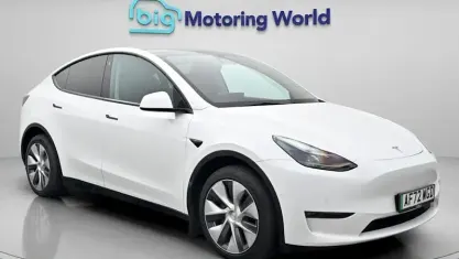 Used Tesla Model Y Long Range AWD 378 kW (514 HP) 2022 White SUV