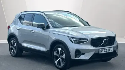 Used Volvo XC40 Ultimate 197 HP (144 kW) 2022 Silver SUV
