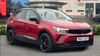 Used Vauxhall Grandland X S 131 HP (96 kW) 2023 Red SUV