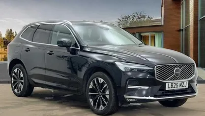 Used 2025 Volvo XC60 Ultra SUV | £44,999 (Fair price)