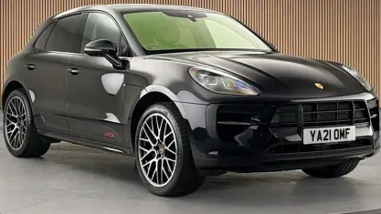 Used Porsche Macan 380 HP (279 kW) 2021 Black SUV