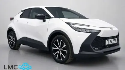 Used Toyota C-HR Design 223 HP (164 kW) 2025 White SUV