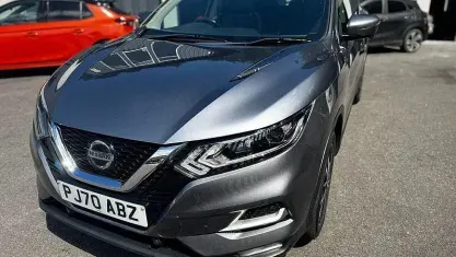 Used Nissan Qashqai N-Connecta 140 HP (102 kW) 2020 Grey SUV