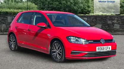 Usado VW Golf VII SE 131 HP (96 kW) 2018 Citadino