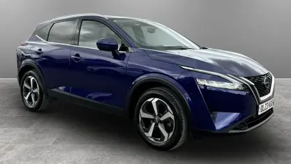 Used Nissan Qashqai N-Connecta 140 HP (102 kW) 2023 Blue SUV