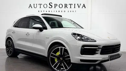 Grey Used 2022 Porsche Cayenne SUV | £55,990 (Super price)