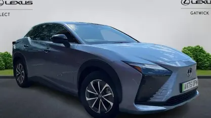 Uusi Lexus RZ 300e 150 kW (204 HP) 2025 Katumaasturi