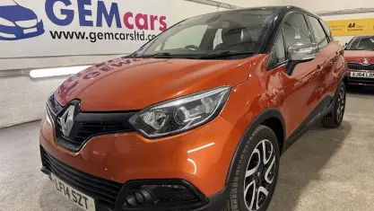Used Renault Captur Dynamique 90 HP (66 kW) 2014 Orange SUV