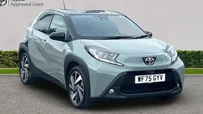 Usado Toyota Aygo X 72 HP (52 kW) 2025 Verde SUV