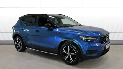 Used Volvo XC40 R-Design 163 HP (119 kW) 2021 Blue SUV