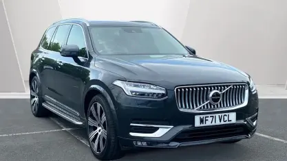 Używany Volvo XC90 Inscription 235 KM (172 kW) 2021 Szary SUV