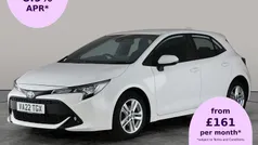 White Used 2022 Toyota Corolla Hatchback | £12,395 (Fair price)