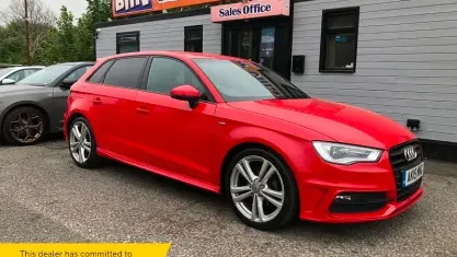 Used Audi A3 Sportback S-Line 150 HP (110 kW) 2015 Red Hatchback