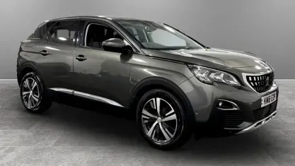 Used Peugeot 3008 Allure 131 HP (96 kW) 2018 Grey SUV