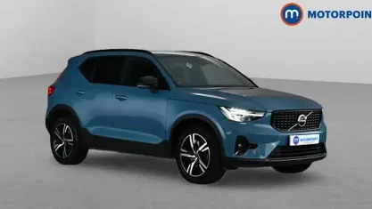 Used Volvo XC40 Plus 163 HP (119 kW) 2022 Blue SUV