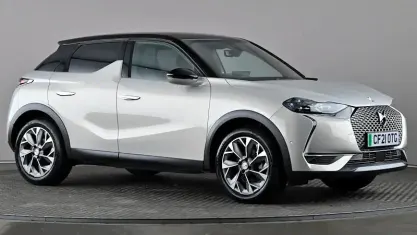 Używany DS Automobiles DS3 Crossback Ultra Prestige 100 kW (136 KM) 2021 Biały SUV