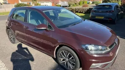 Used VW Golf VII SE 125 HP (91 kW) 2017 Black Hatchback