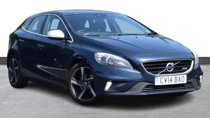 Used Volvo V40 R-Design 115 HP (84 kW) 2014 Blue Hatchback