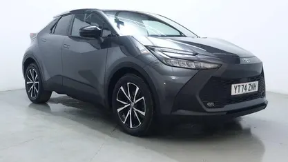 Used Toyota C-HR Design 223 HP (164 kW) 2026 SUV