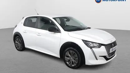 Used Peugeot e-208 Active+ 100 kW (136 HP) 2023 White Hatchback
