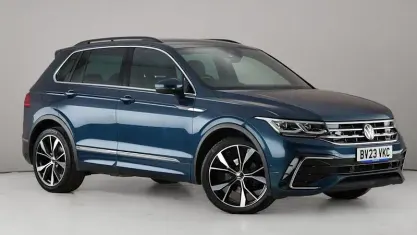 Used VW Tiguan R-line 150 HP (110 kW) 2023 Blue SUV