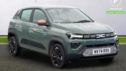Used Dacia Spring Extreme 47 kW (65 HP) 2024 Green Hatchback