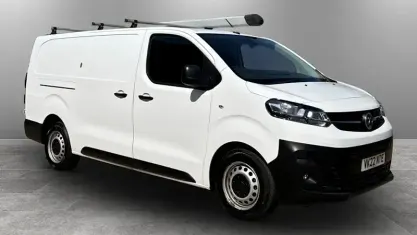 Used Vauxhall Vivaro 101 HP (74 kW) 2022 MPV