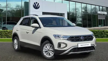 Used VW T-Roc Life 150 HP (110 kW) 2023 Grey SUV