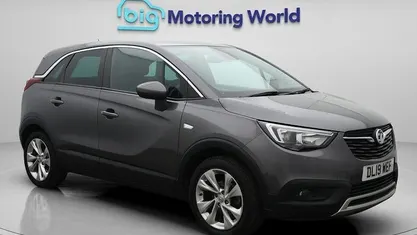 Used Vauxhall Crossland X S 131 HP (96 kW) 2019 Grey SUV