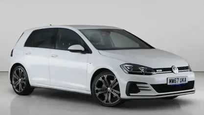 Used VW Golf VII GTD 184 HP (135 kW) 2017 White Hatchback
