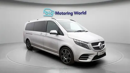 Used Mercedes V300 AMG line 237 HP (174 kW) 2023 MPV