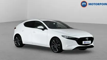 Begagnad Mazda 3 Inclusive 122 HK (89 kW) 2022 Vit Halvkombi