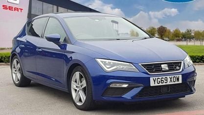 Begagnad Seat Leon FR 150 HK (110 kW) 2020 Halvkombi