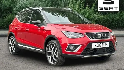 Używany Seat Arona XCELLENCE Lux 116 KM (85 kW) 2018 Czerwony SUV