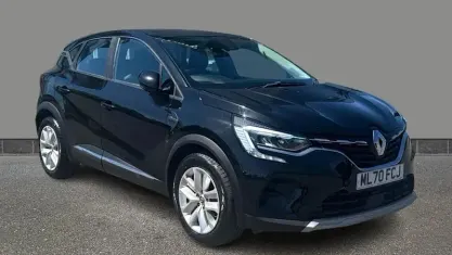 Usado Renault Captur Play 101 HP (74 kW) 2020 SUV