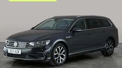 Used VW Passat GTE 218 HP (160 kW) 2021 Grey Estate