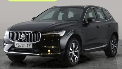 Used Volvo XC60 Core 349 HP (256 kW) 2022 SUV