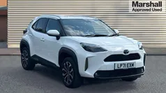 White Used 2022 Toyota Yaris Cross Design SUV | £20,079 (Fair price)