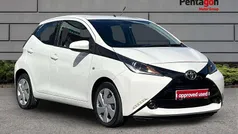 Used 2015 Toyota Aygo X-play Hatchback | £7,238 (Fair price)