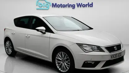Used Seat Leon SE Dynamic 116 HP (85 kW) 2020 White Hatchback