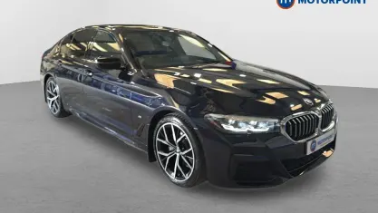 Usado BMW 520 M Sport 190 HP (139 kW) 2022 Preto Sedan
