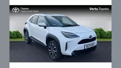 White Used 2021 Toyota Yaris Cross Design SUV | £18,616 (Good price)